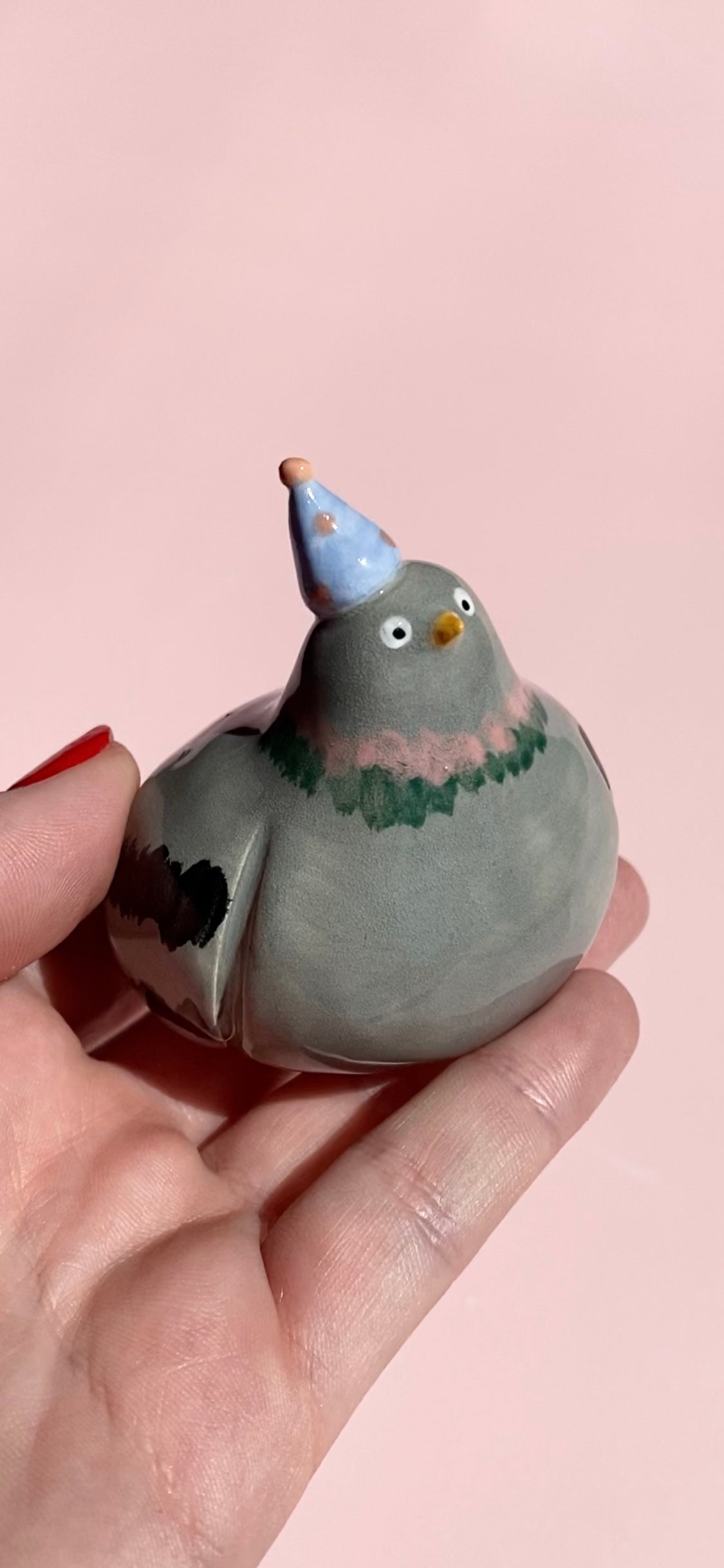 Party pigeon