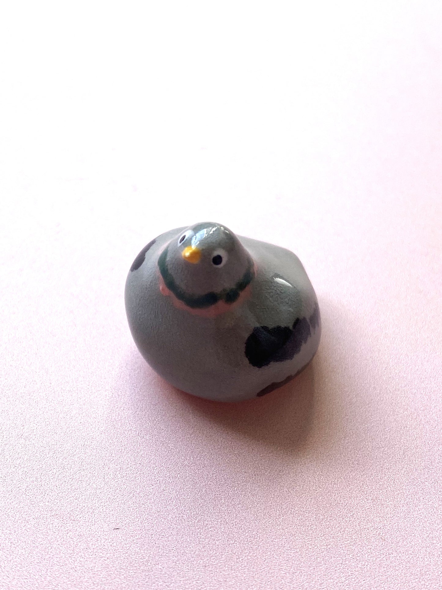 Mini pigeon