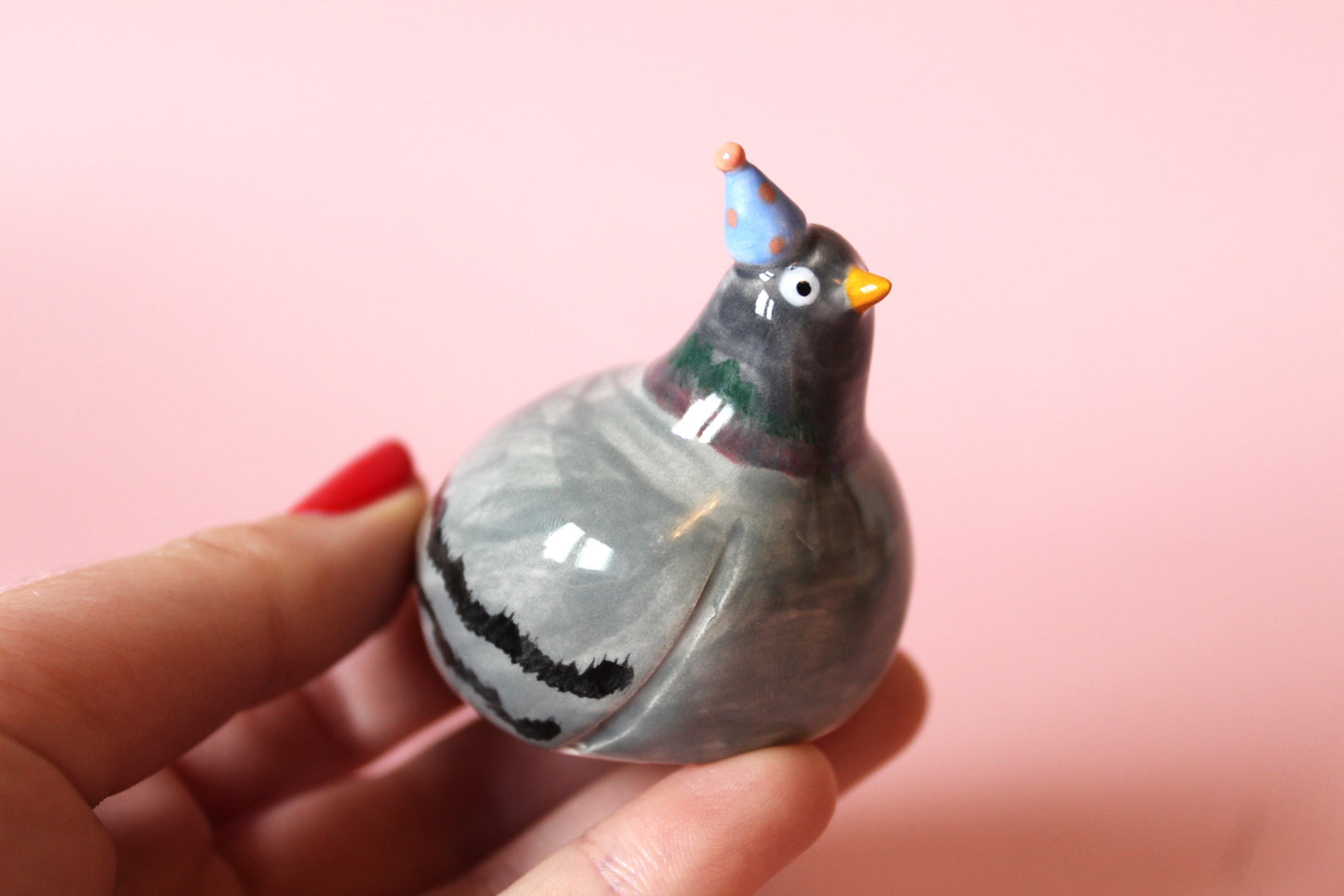 Party pigeon