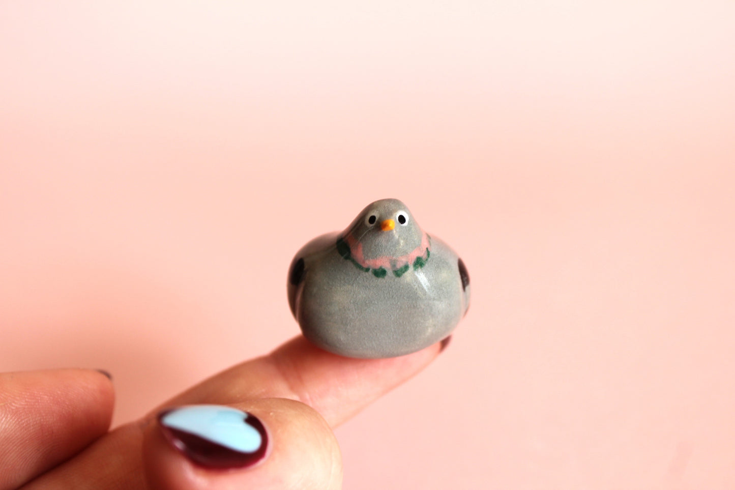 Mini pigeon
