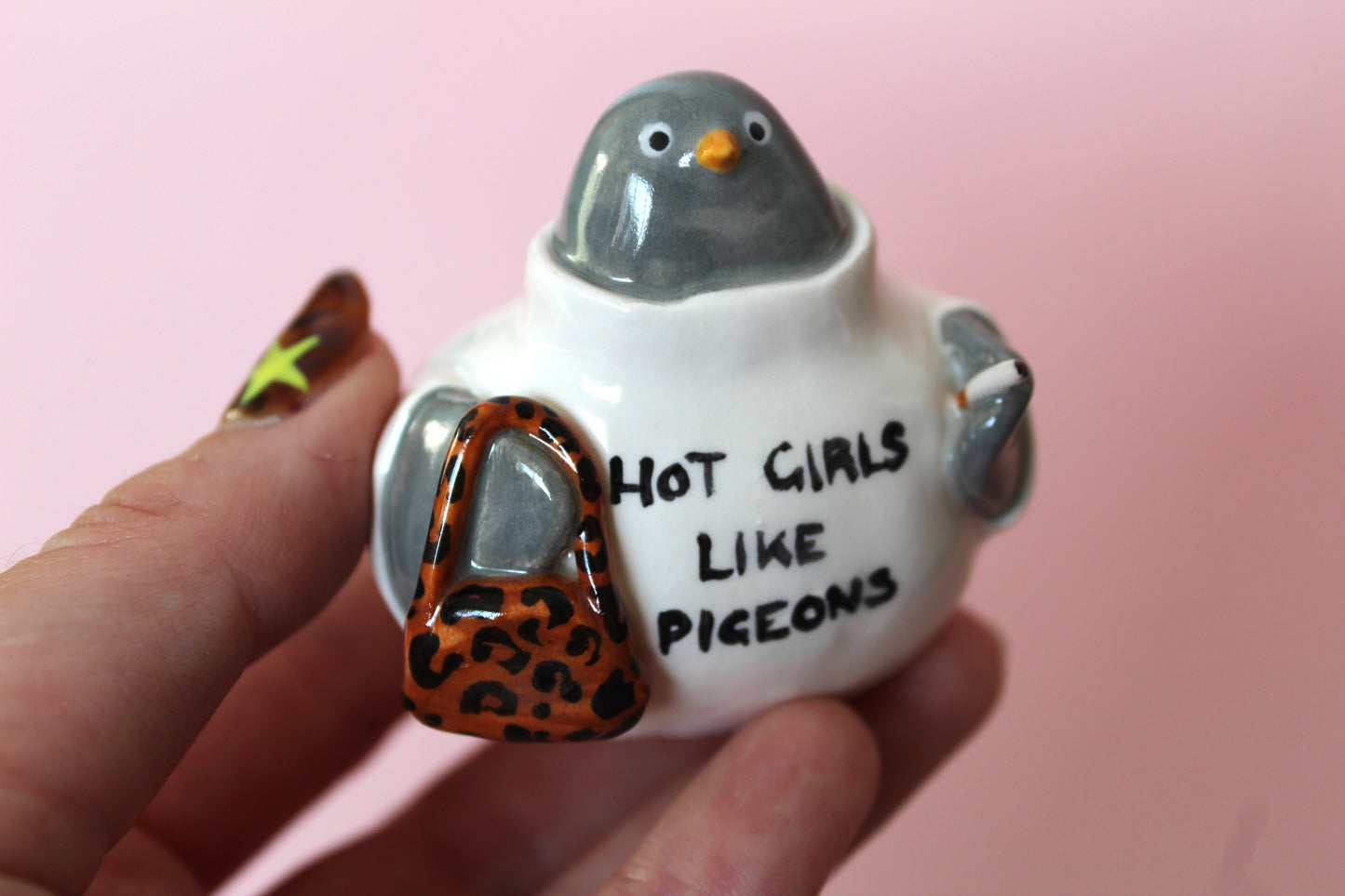 Hot girls pigeon